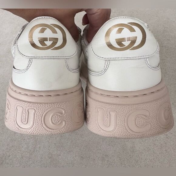 Gucci White Jumbo GG Embossed Leather Low Top Sneakers size EU 39.5 US 9.5 - Picture 12 of 15